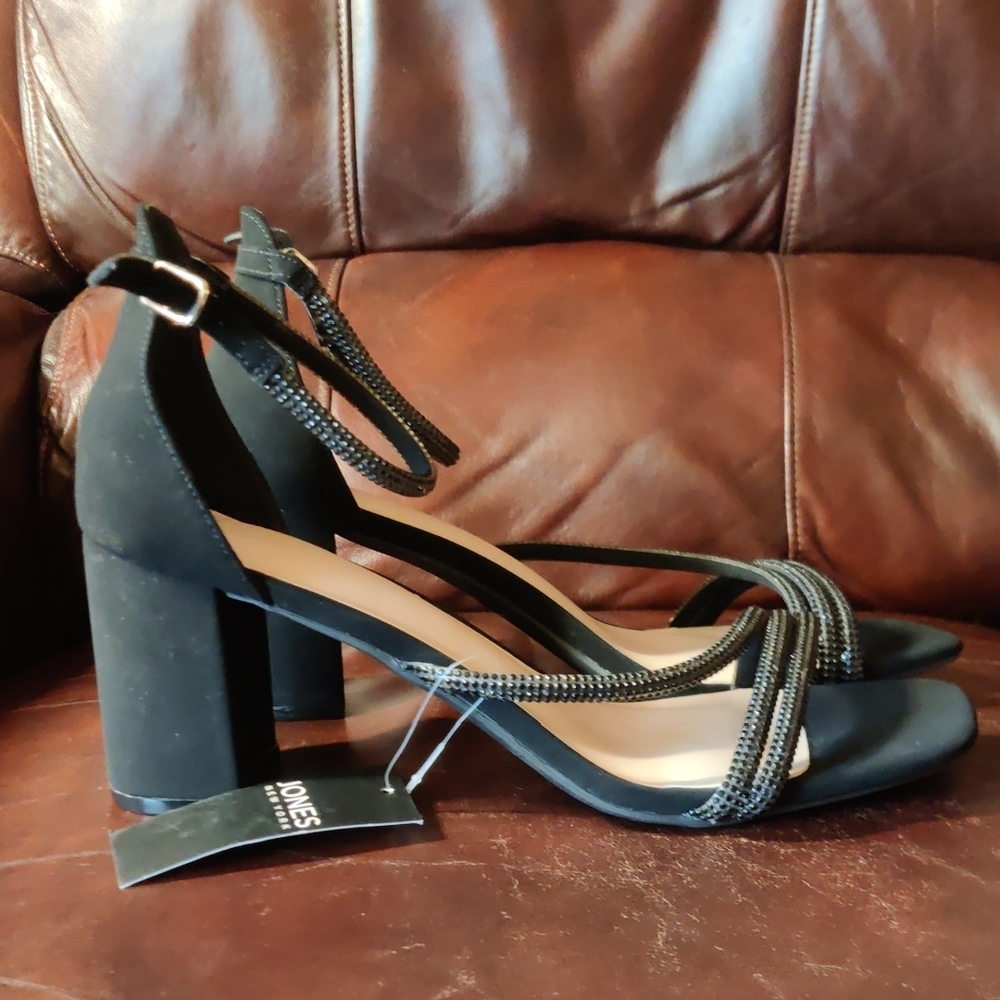 NEW Jones New York EALTON Sparkly Black Strappy Block Heels Size 11